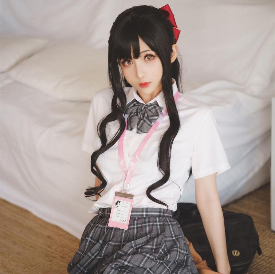 来一起欣赏rioko凉凉子牛头人奇妙冒险在线观看的作品：超震撼的Cosplay表演
