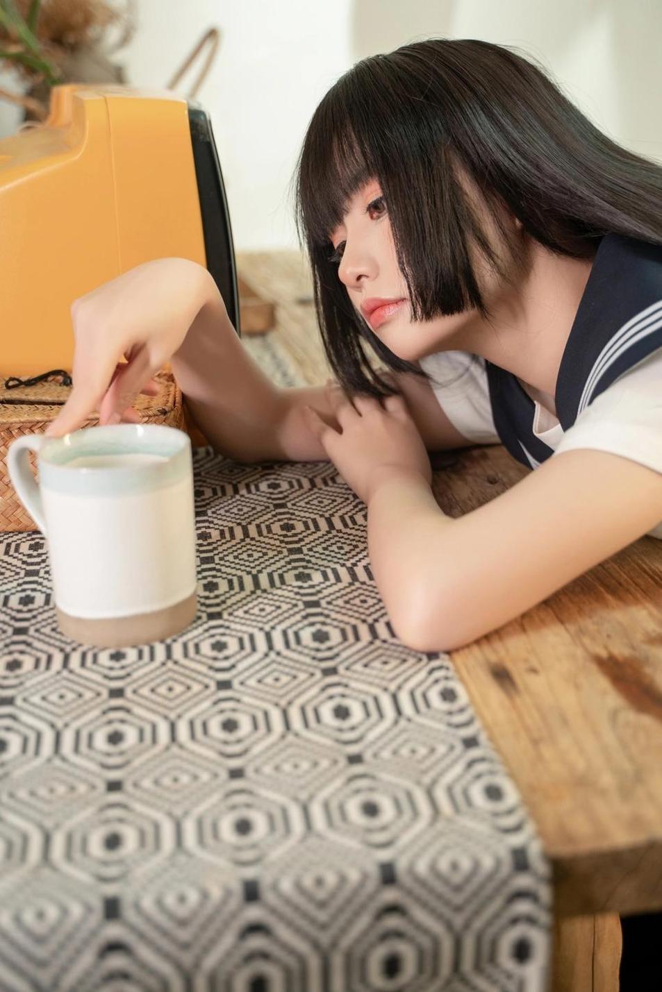爆机少女喵小吉无删减免费观看，原图中的超美姿势大曝光