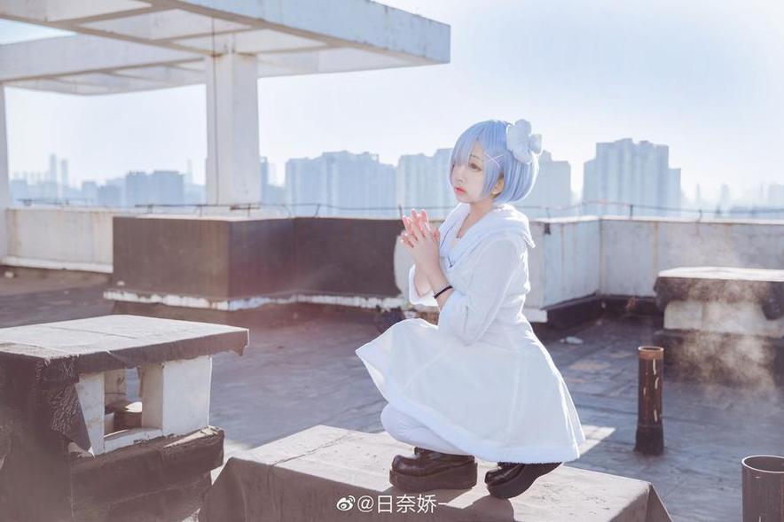 在我的世界里，日奈娇独角兽cos是最美的图画